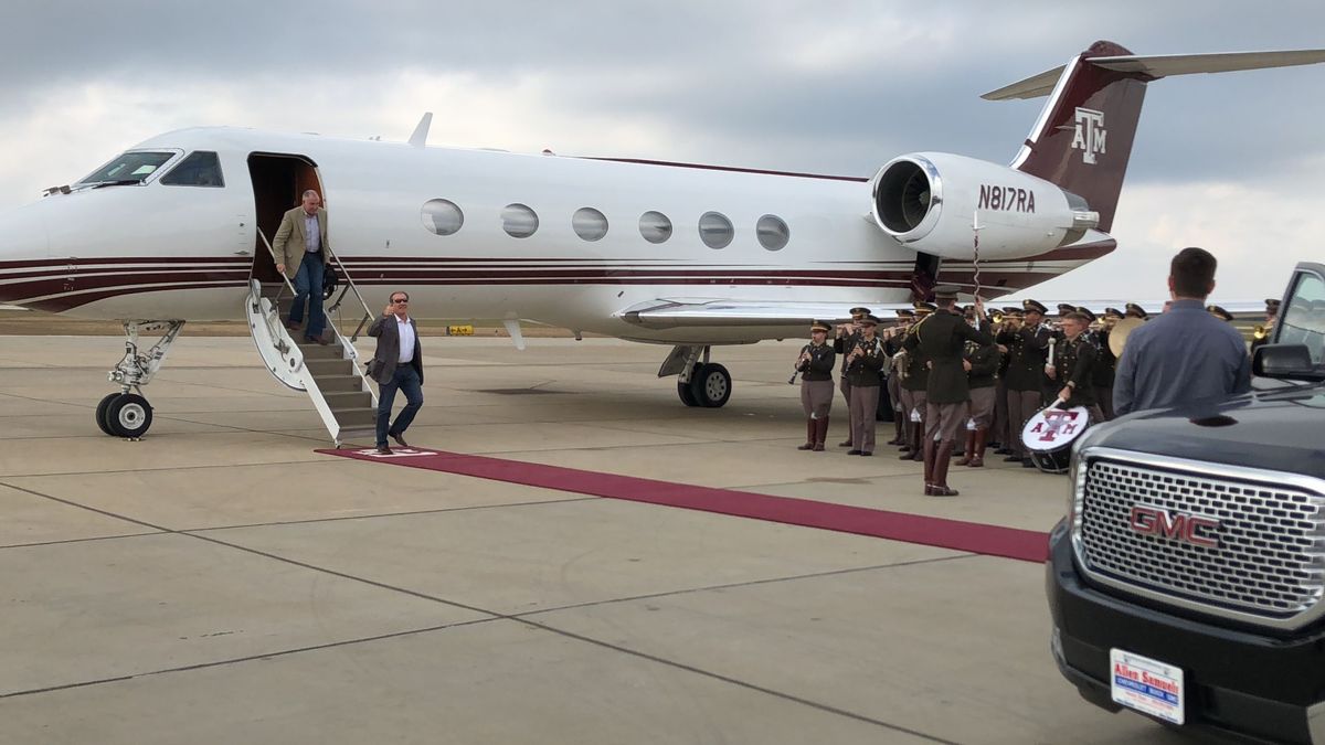 Jimbo Landing in Aggieland